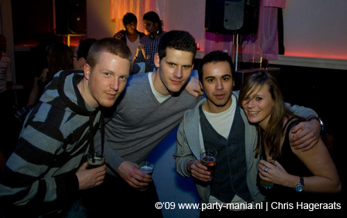 090206_057_le_paris_partymania