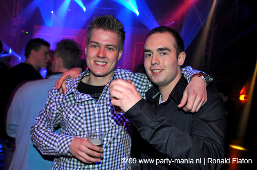 090207_024_dejavu_partymania