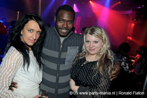 090207_055_dejavu_partymania