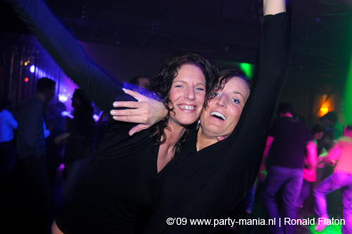 090207_062_dejavu_partymania