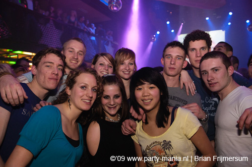 090214_002_los_partymania