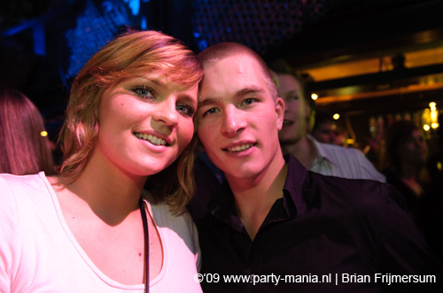 090214_019_los_partymania