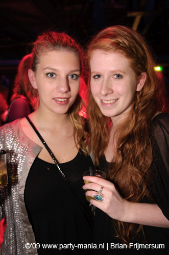 090214_058_los_partymania