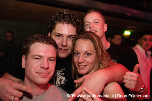 090214_062_los_partymania