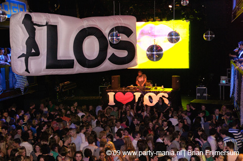 090214_092_los_partymania