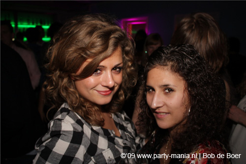 090214_000_perfection_partymania