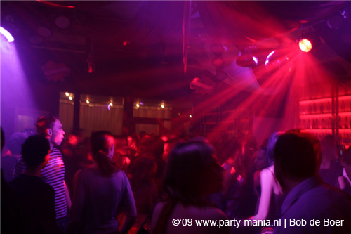 090214_011_perfection_partymania