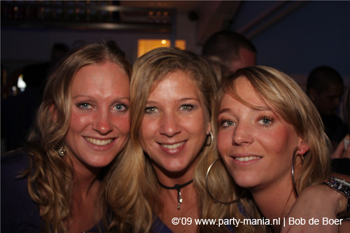 090214_038_perfection_partymania