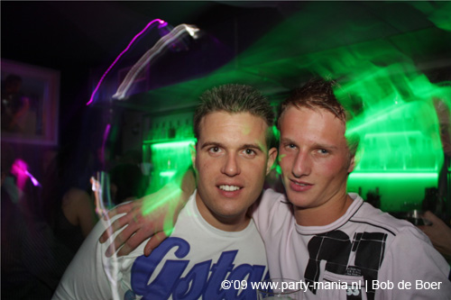 090214_060_perfection_partymania