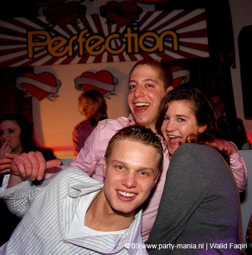 090214_006_perfection_partymania