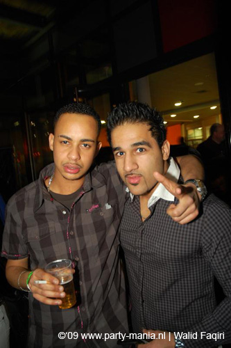090220_117_connected_partymania
