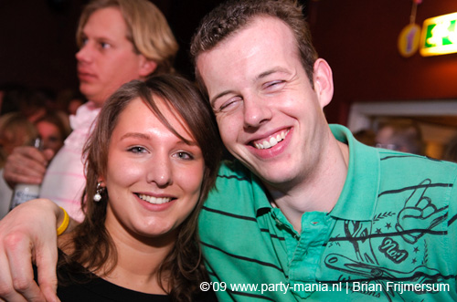 090221_048_gestoord_partymania