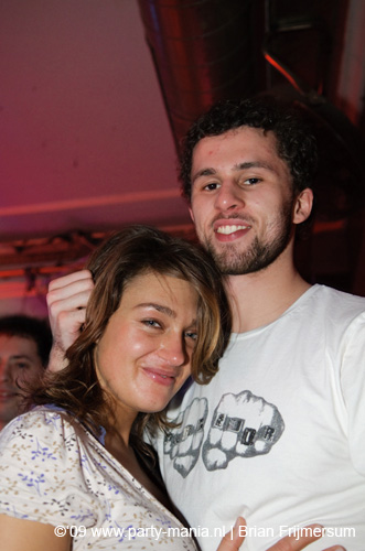 090221_053_gestoord_partymania