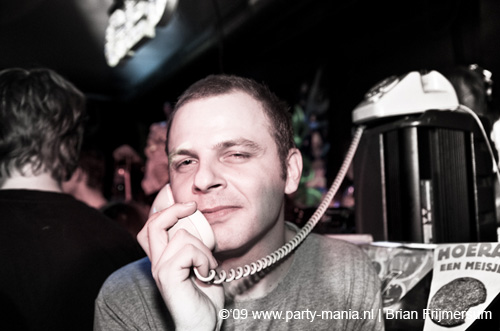 090221_057_gestoord_partymania