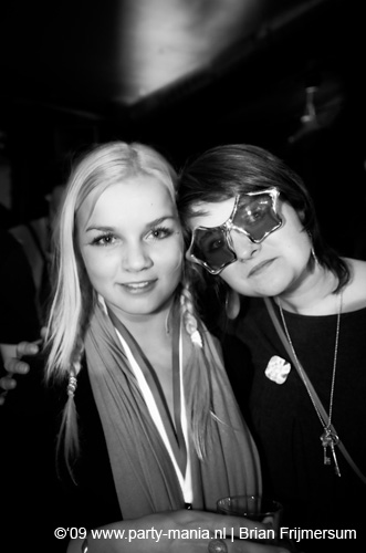 090221_064_gestoord_partymania