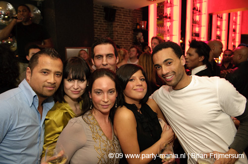 090222_025_aftersix_partymania