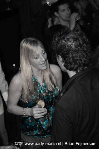 090222_034_aftersix_partymania