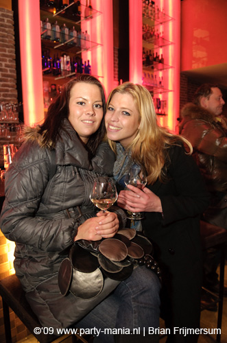 090222_056_aftersix_partymania