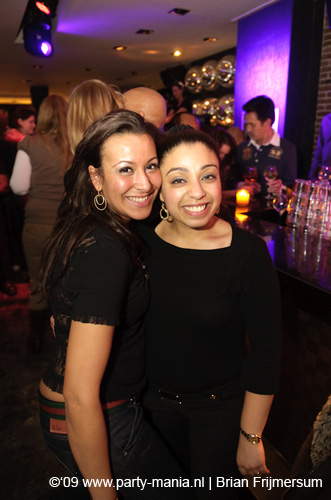 090222_062_aftersix_partymania