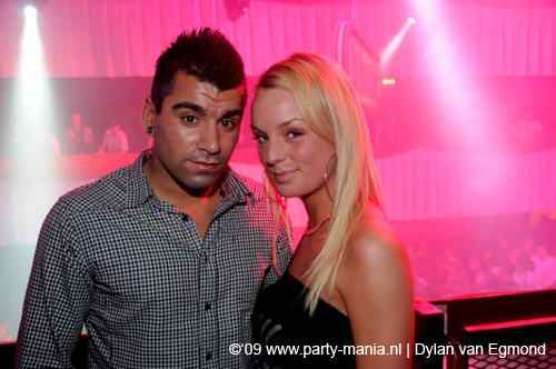 090228_009_expornstar_paard_dylan_partymania