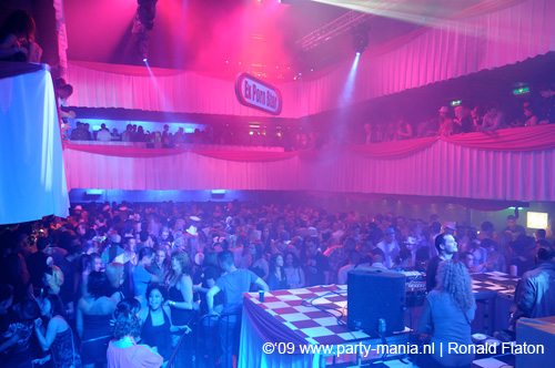 090228_067_expornstar_paard_ronald_partymania