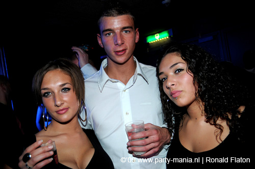 090228_135_expornstar_paard_ronald_partymania
