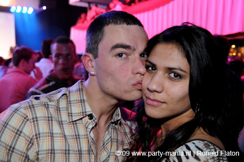 090228_139_expornstar_paard_ronald_partymania