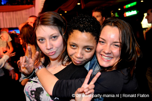 090228_148_expornstar_paard_ronald_partymania