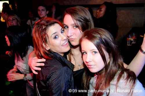 090228_160_expornstar_paard_ronald_partymania