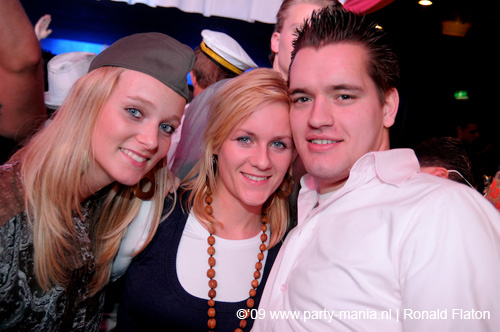 090228_179_expornstar_paard_ronald_partymania