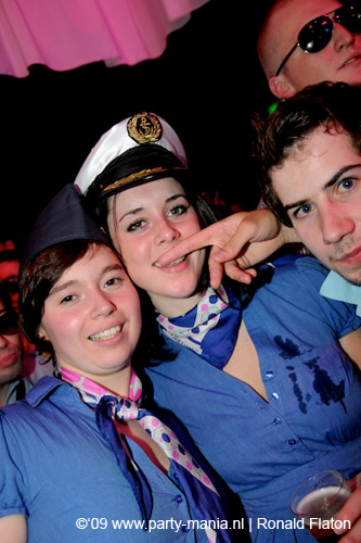 090228_182_expornstar_paard_ronald_partymania