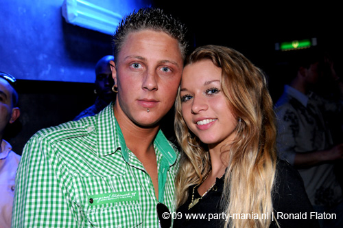 090228_187_expornstar_paard_ronald_partymania