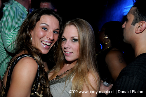 090228_189_expornstar_paard_ronald_partymania