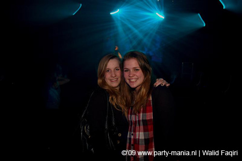 090306_013_streamers_paard_partymania