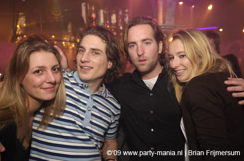 090306_081_lucienfoort_westwood_partymania