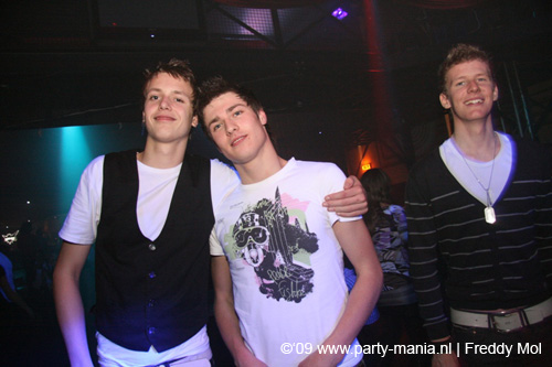 090307_041_asta_partymania_denhaag