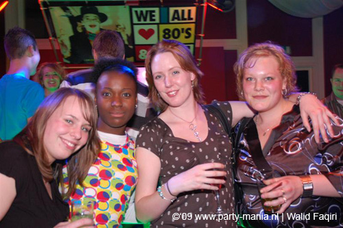 090307_008_leparis_we_all_love_80&90_partymania