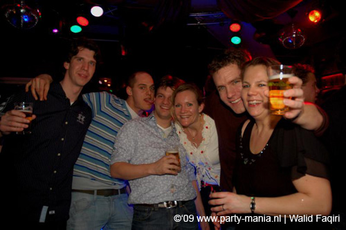 090307_028_leparis_we_all_love_80&90_partymania