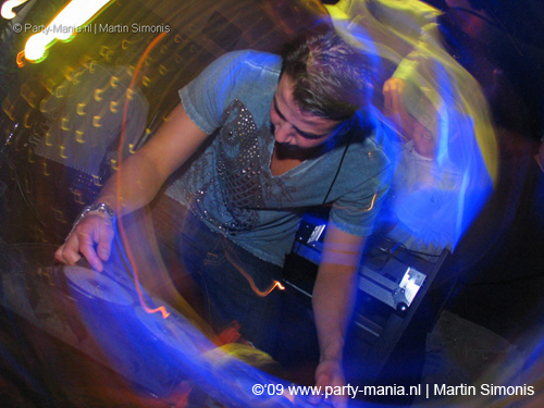 090307_042_spize_me_partymania