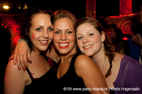 090312_055_no_partymania