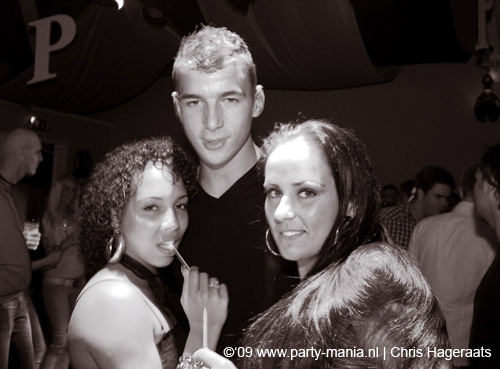 090321_055_perfection_partymania