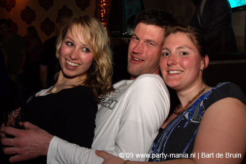 090321_032_supa_lova_partymania