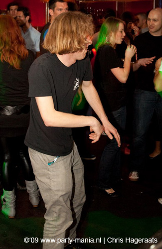090328_012_onefour_partymania