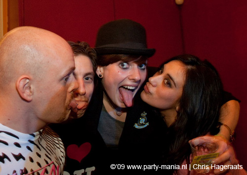 090328_035_onefour_partymania