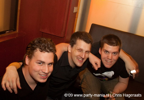 090328_037_onefour_partymania