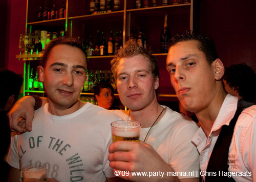 090328_045_onefour_partymania