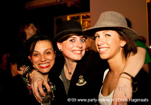 090328_053_onefour_partymania