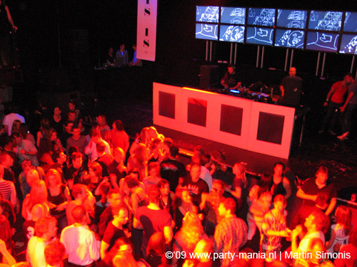 090403_014_this_is_sander_kleinenberg_partymania