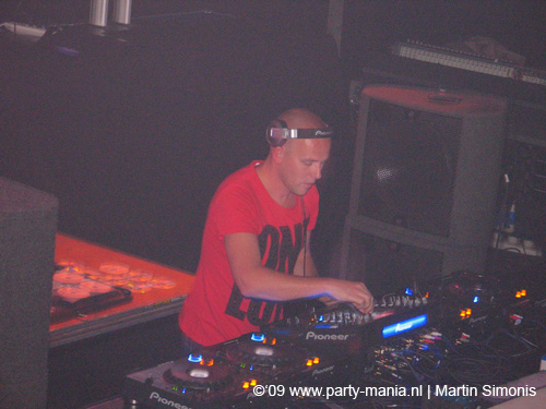 090403_052_this_is_sander_kleinenberg_partymania