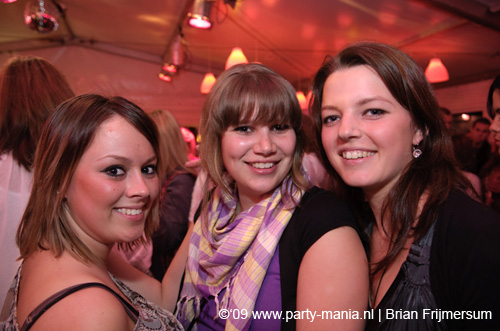 090404_007_los_partymania